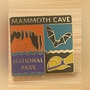 Mammoth Cave National Park Souvenir Pin